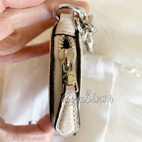 NWT Coach x Disney Round Leather Coin Case Pouch - Picture 4 of 6